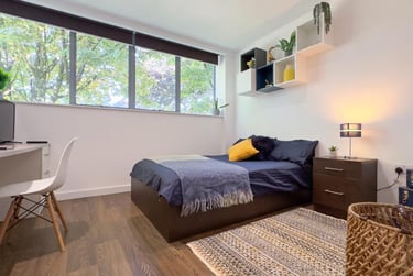 1 bed studio, 170 Armada Way, City Centre, Plymouth, PL11LB - Image 5